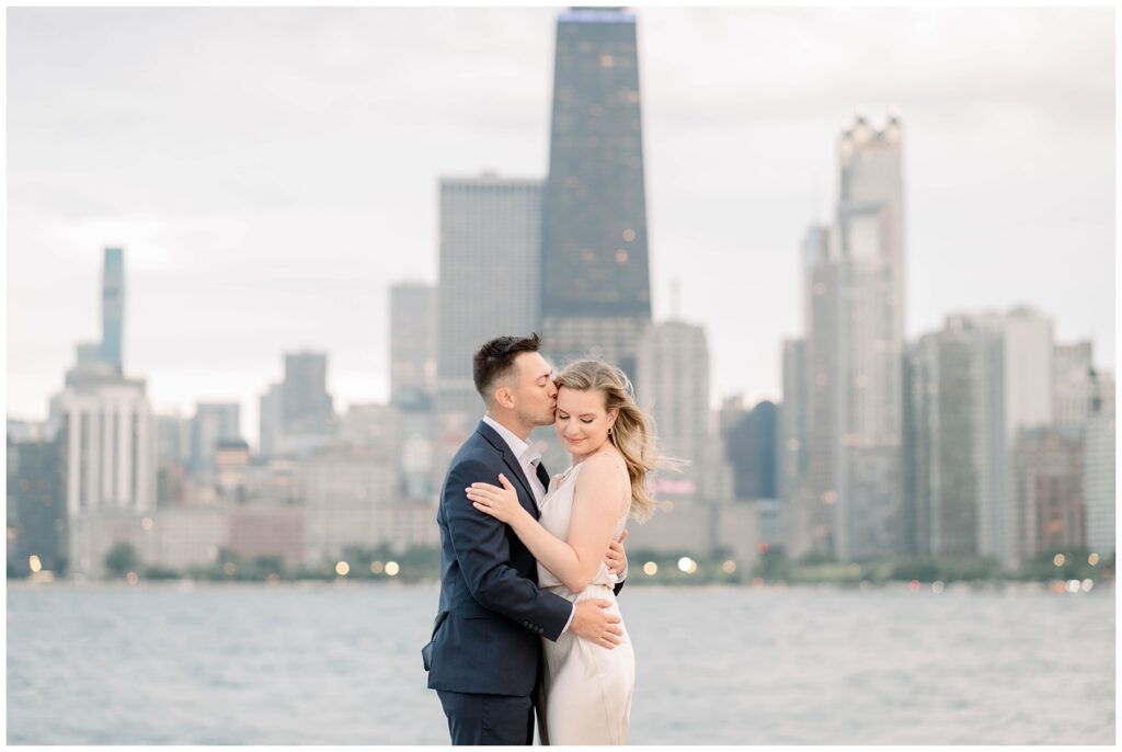 north avenue beach chicago il engagement session 