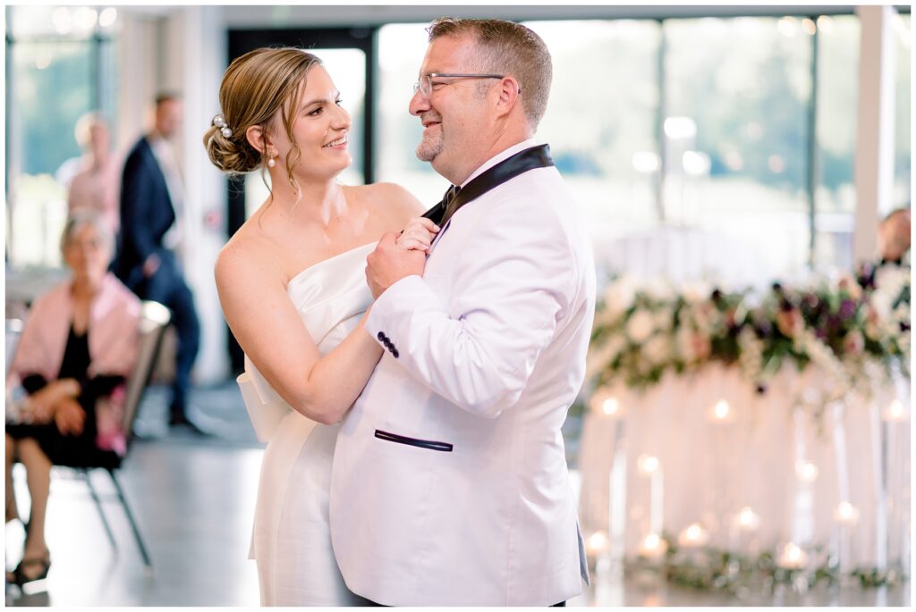spring wedding at morris park country club south bend in, south bend wedding photographer